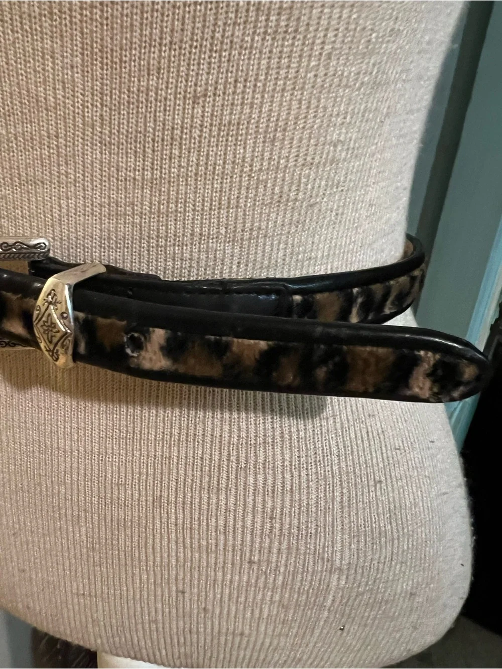 Vintage Brighton Leopard Print Faux Fur Belt w/ Silver Buckle Size 28 B7903 USA